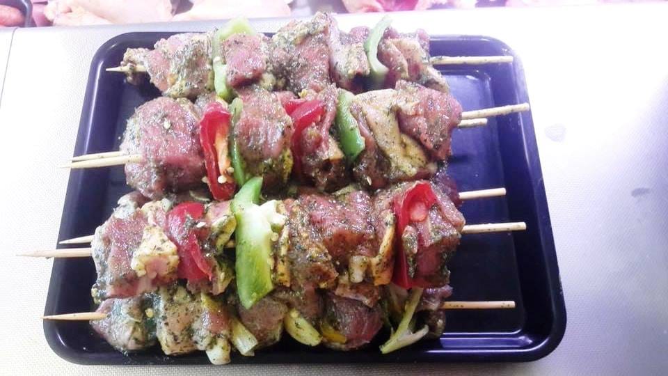 Brochette d’agneau Bio 200gr. - Vins Rouges Harmonieux pour Chaque Occasion Brochette d’agneau Bio 200gr. - Vins Rouges Harmonieux pour Chaque Occasion