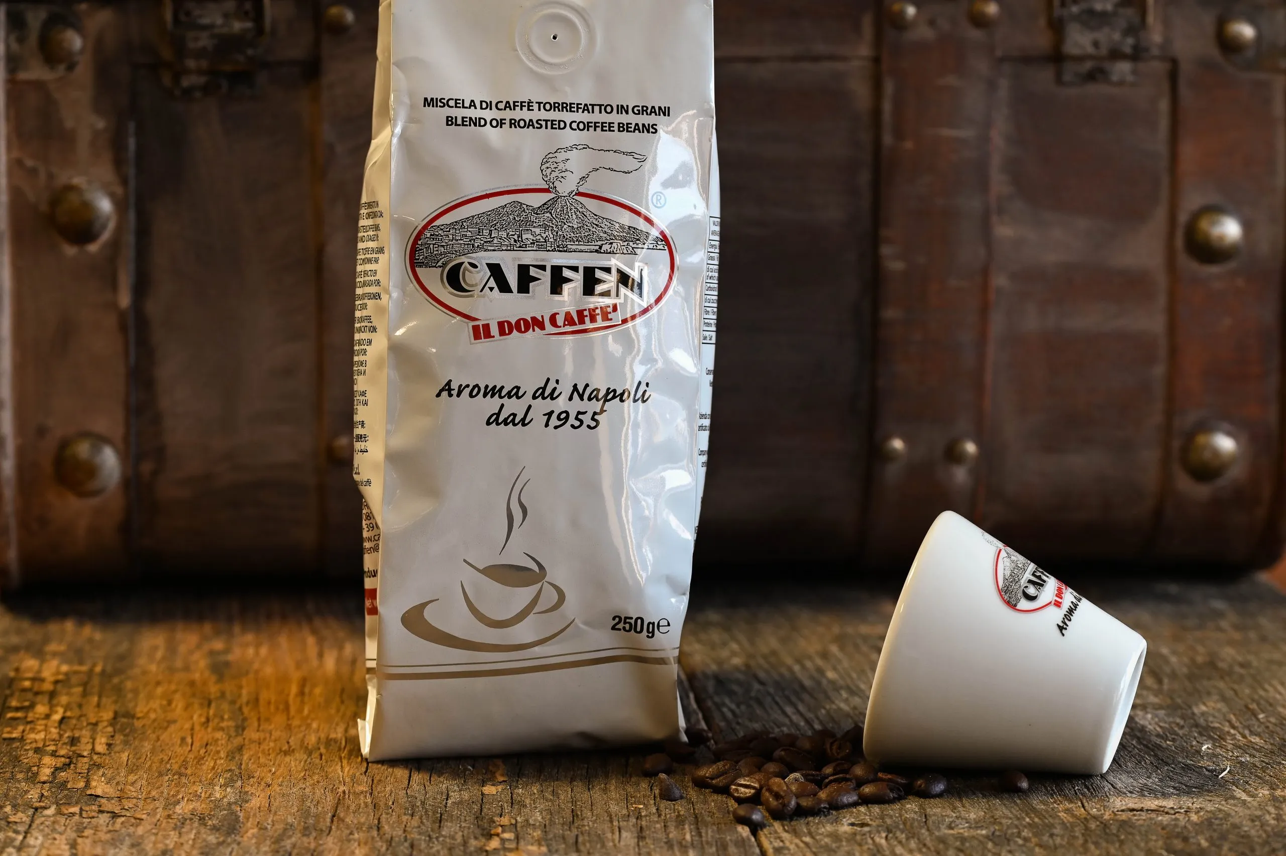 Café en grain Napoli 70% arabica (250g) - Vins Rouges Harmonieux pour Chaque Occasion Café en grain Napoli 70% arabica (250g) - Vins Rouges Harmonieux pour Chaque Occasion