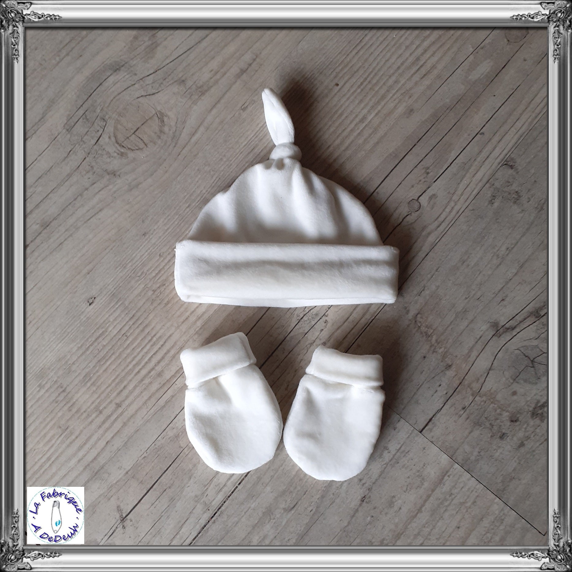 Bonnet noué mixte+moufles en tissu minky doux ou et chaud: 5 couleurs - Vins Rouges Harmonieux pour Chaque Occasion Bonnet noué mixte+moufles en tissu minky doux ou et chaud: 5 couleurs - Vins Rouges Harmonieux pour Chaque Occasion