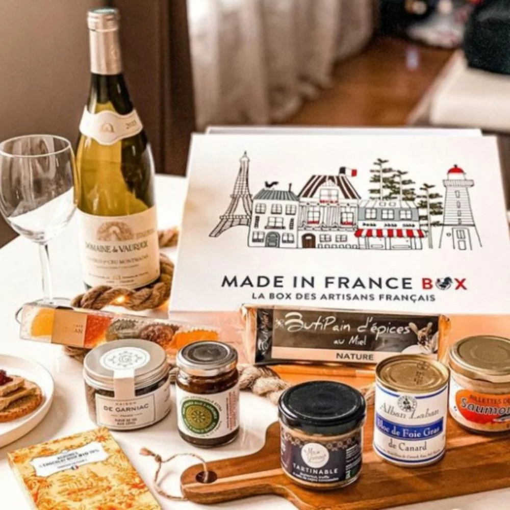 Box Gourmande Made in France à personnaliser - Vins Rouges Harmonieux pour Chaque Occasion Box Gourmande Made in France à personnaliser - Vins Rouges Harmonieux pour Chaque Occasion