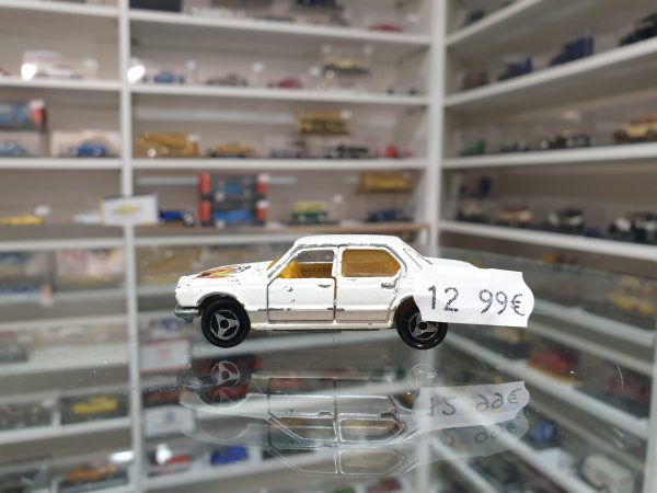 BMW 733 Majorette 1/60 - Vins Rouges Harmonieux pour Chaque Occasion