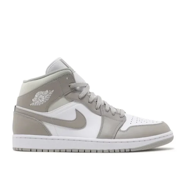 Air Jordan 1 Grise Mid Linen - Vins Rouges Harmonieux pour Chaque Occasion