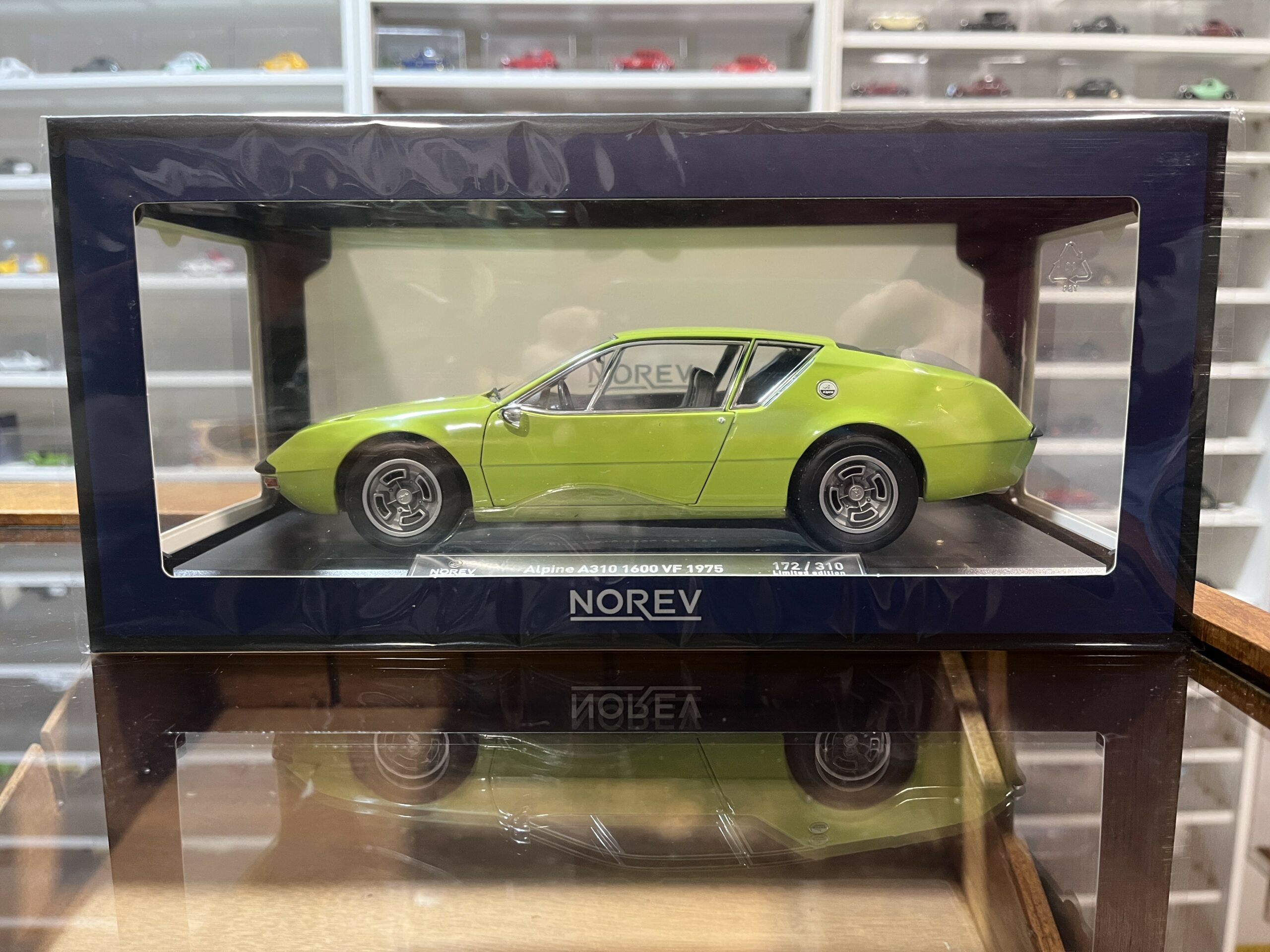 Alpine A310 1600 VF 1975 Vert Tilleul 1/18 – série limitée numérotée 310pcs - Vins Rouges Harmonieux pour Chaque Occasion Alpine A310 1600 VF 1975 Vert Tilleul 1/18 – série limitée numérotée 310pcs - Vins Rouges Harmonieux pour Chaque Occasion