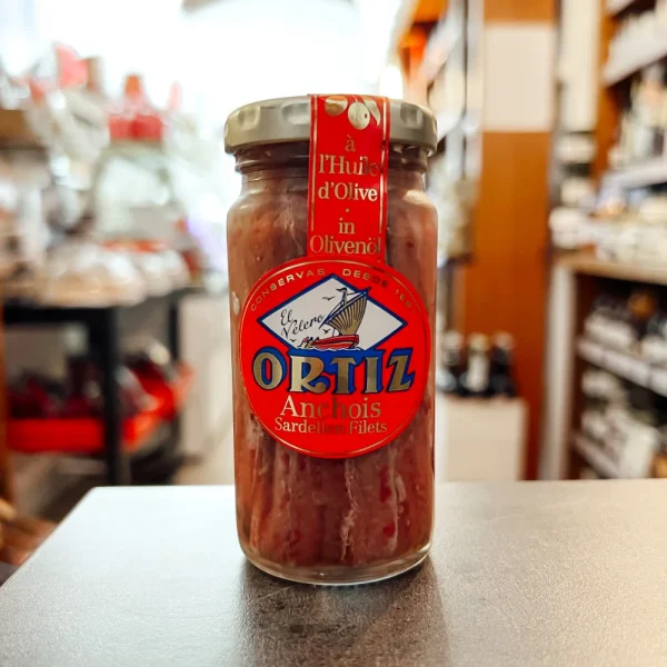 Anchois à l&rsquo;huile d&rsquo;olive Ortiz - Vins Rouges Harmonieux pour Chaque Occasion