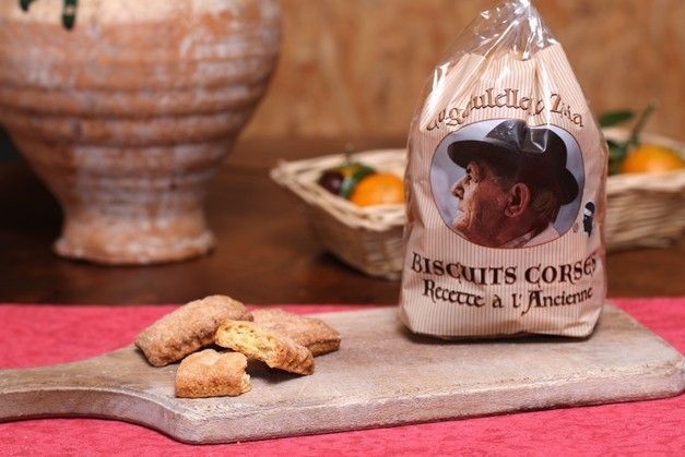 CANISTRELLI AU VIN BLANC – CUGGIULELLE DE ZILIA - Vins Rouges Harmonieux pour Chaque Occasion CANISTRELLI AU VIN BLANC – CUGGIULELLE DE ZILIA - Vins Rouges Harmonieux pour Chaque Occasion