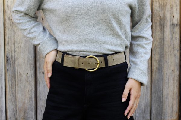 Ceinture femme bohème cuir daim kaki - Vins Rouges Harmonieux pour Chaque Occasion
