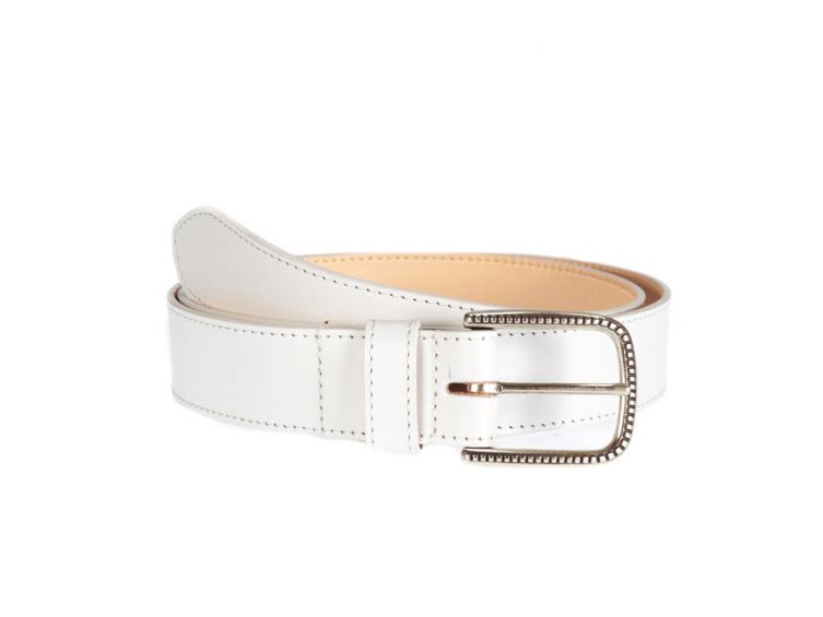 Ceinture cuir doublé blanc boucle à motif 5030 Choisir - Vins Rouges Harmonieux pour Chaque Occasion Ceinture cuir doublé blanc boucle à motif 5030 Choisir - Vins Rouges Harmonieux pour Chaque Occasion